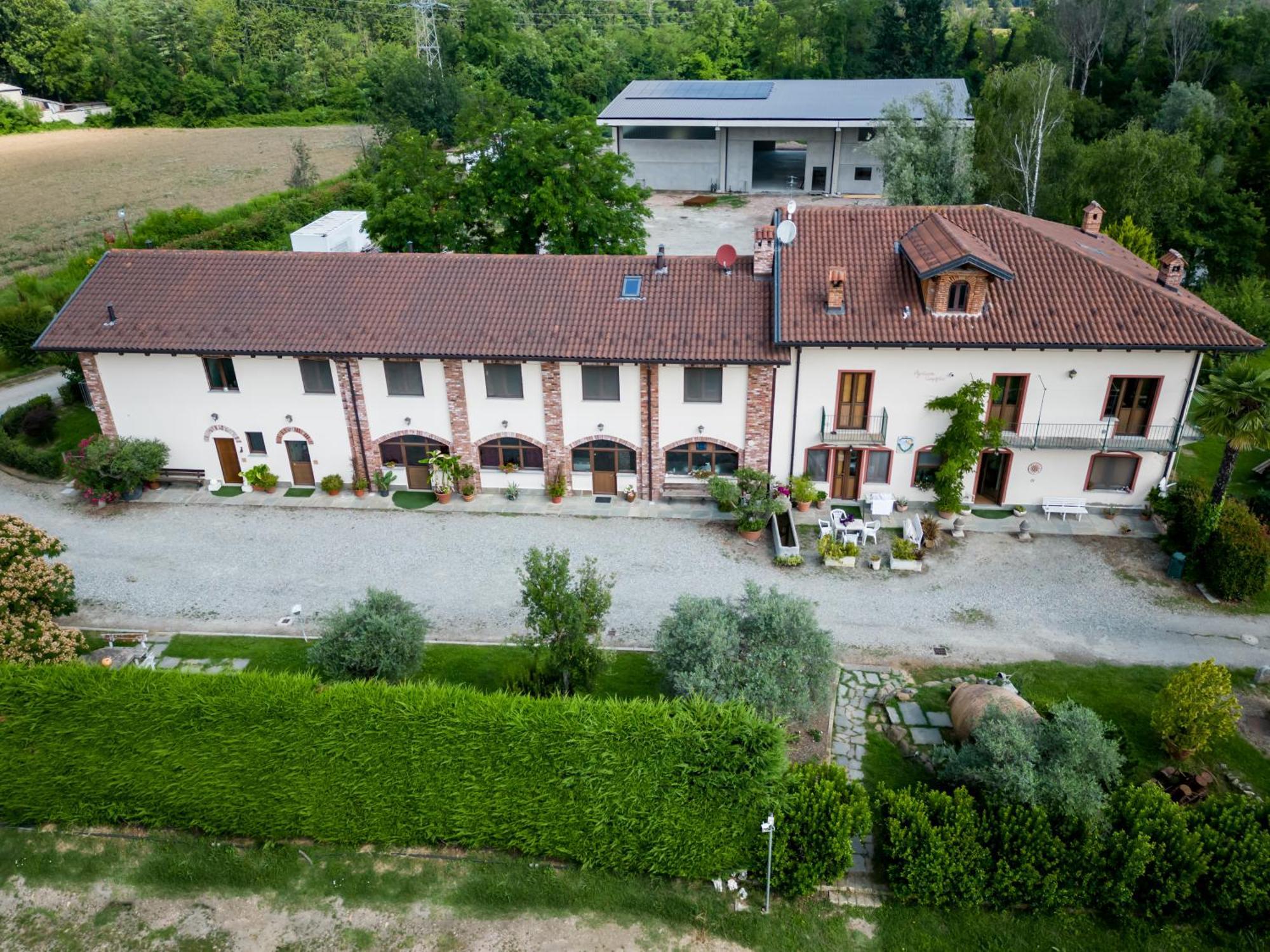 Agriturismo Parco Campofelice Lombardore Ngoại thất bức ảnh