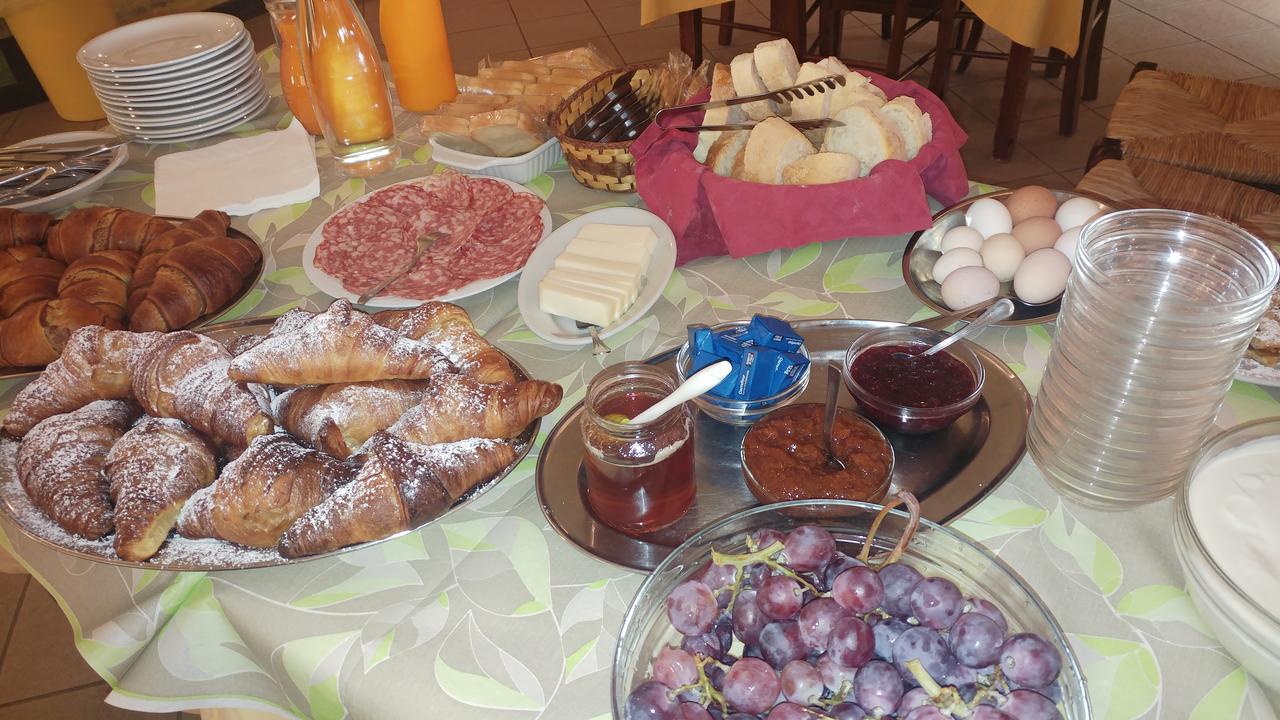 Agriturismo Parco Campofelice Lombardore Ngoại thất bức ảnh